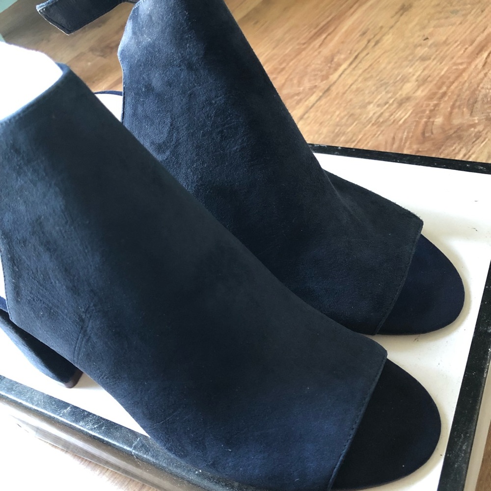 Navy Suede bootie